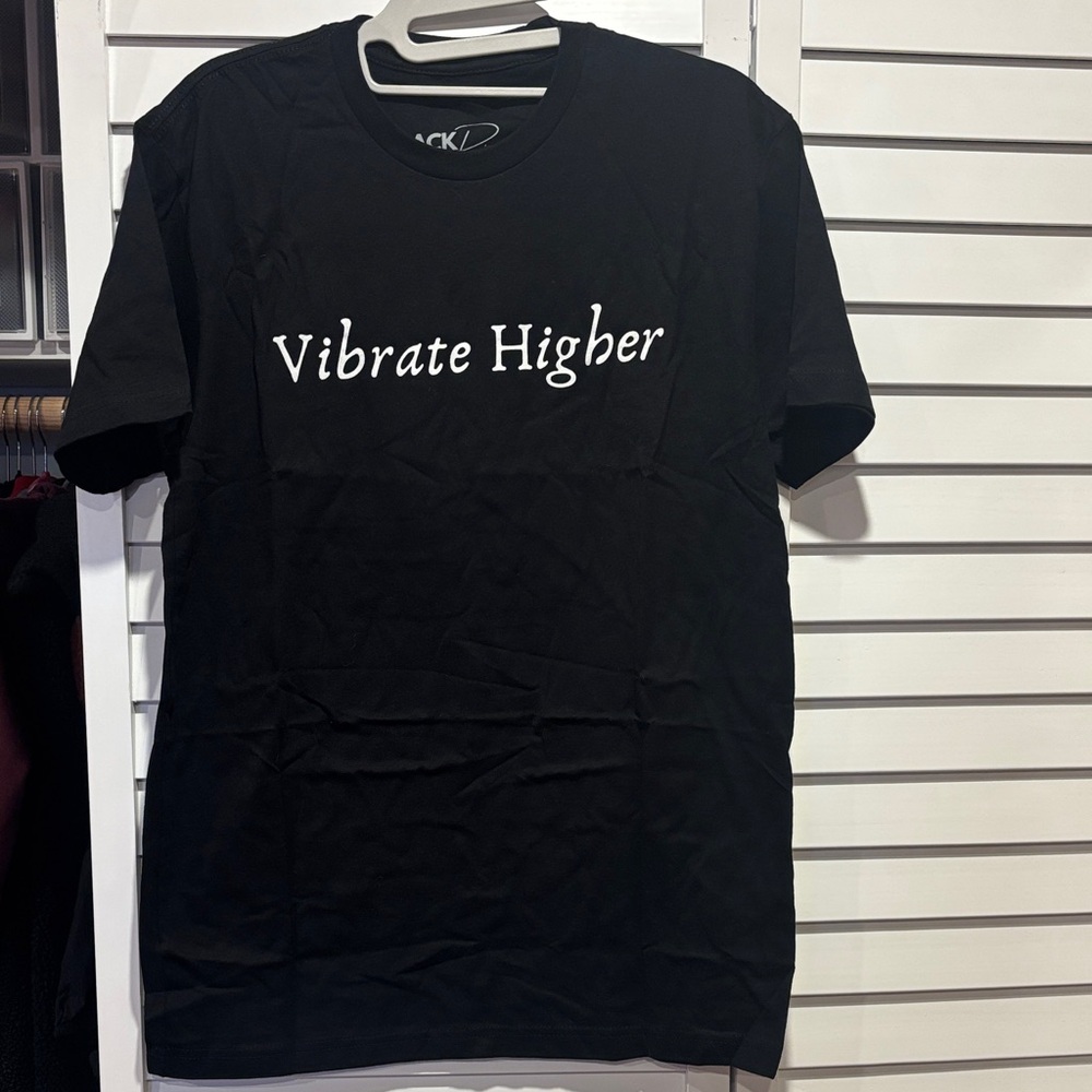 Vibrate Higher Tee